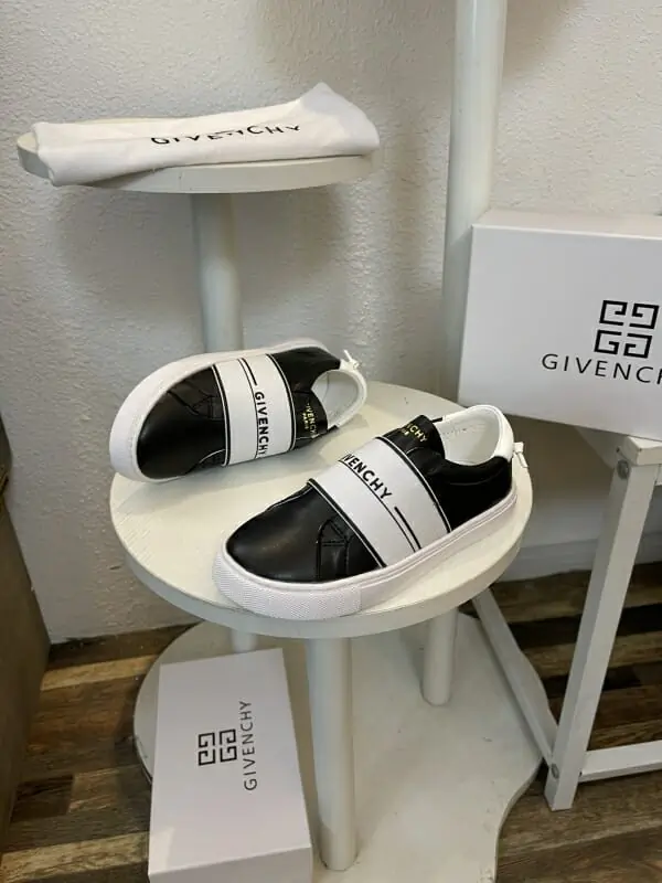 givenchy enfants chaussures pour enfants s_11551541